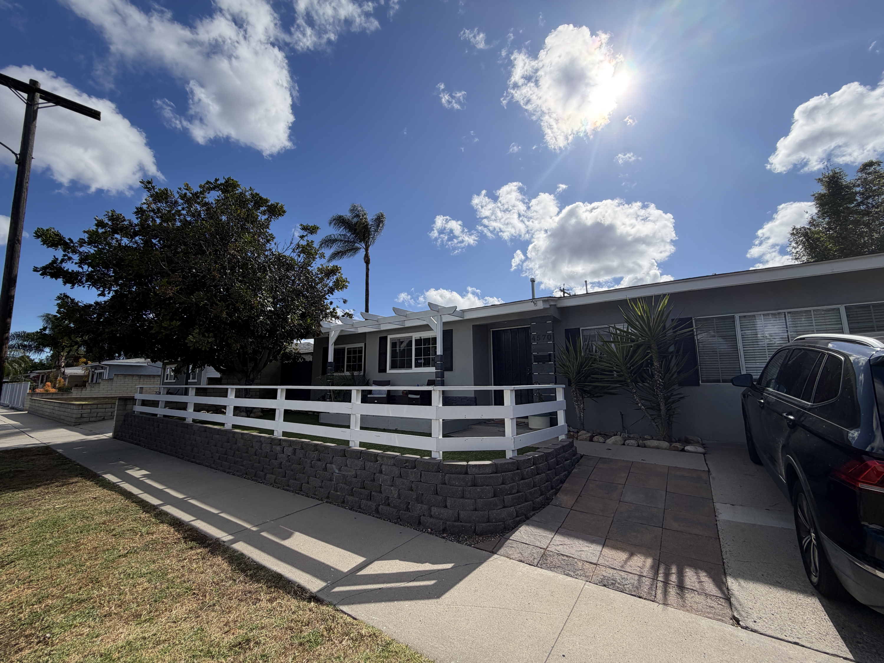 4570 Onondaga Avenue
